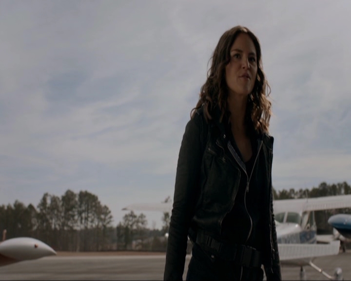 VampireDiariesWorld-dot-nl_7x16DaysOfFuturePast1851.jpg