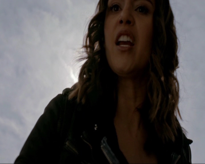 VampireDiariesWorld-dot-nl_7x16DaysOfFuturePast1906.jpg