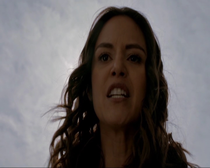 VampireDiariesWorld-dot-nl_7x16DaysOfFuturePast1907.jpg