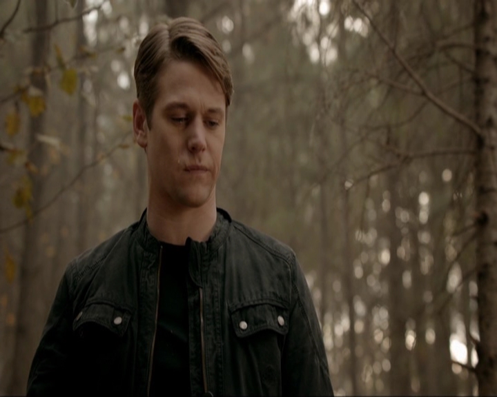 VampireDiariesWorld-dot-nl_7x16DaysOfFuturePast1976.jpg