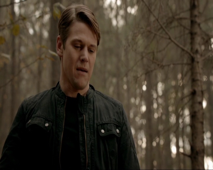 VampireDiariesWorld-dot-nl_7x16DaysOfFuturePast1980.jpg