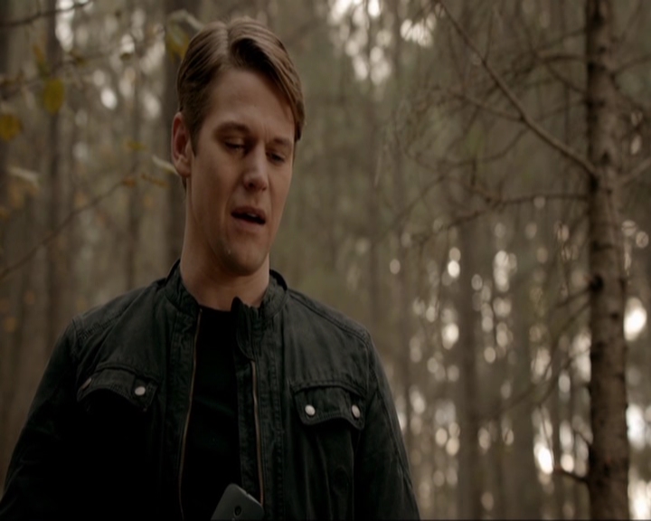 VampireDiariesWorld-dot-nl_7x16DaysOfFuturePast1982.jpg