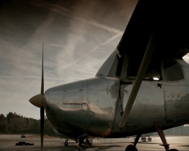 VampireDiariesWorld-dot-nl_7x16DaysOfFuturePast2043.jpg