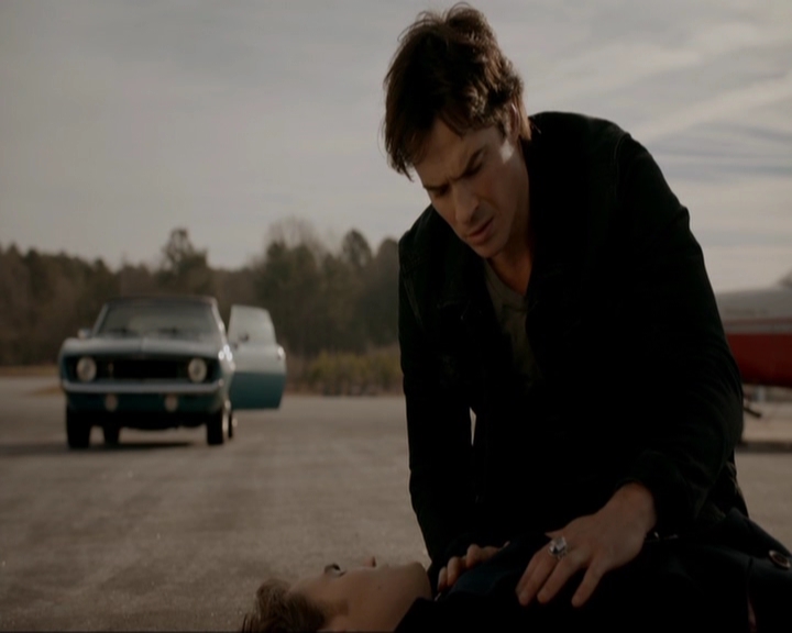 VampireDiariesWorld-dot-nl_7x16DaysOfFuturePast2140.jpg