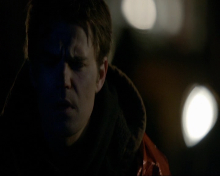 VampireDiariesWorld-dot-nl_7x17IWentToTheWoods0098.jpg