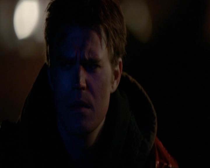 VampireDiariesWorld-dot-nl_7x17IWentToTheWoods0140.jpg