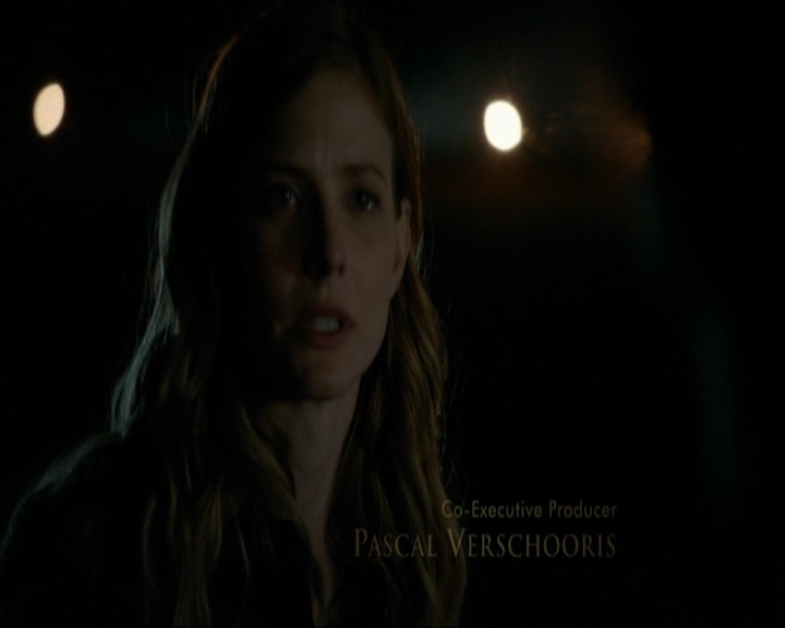 VampireDiariesWorld-dot-nl_7x17IWentToTheWoods0230.jpg