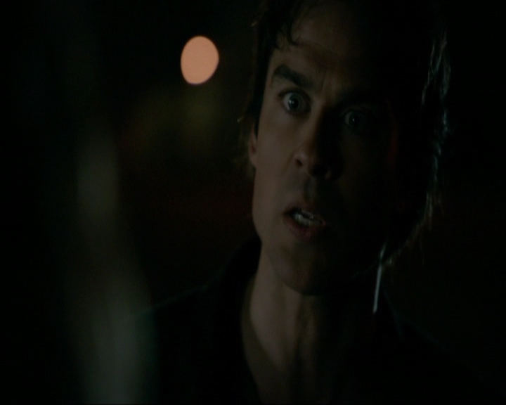 VampireDiariesWorld-dot-nl_7x17IWentToTheWoods0275.jpg