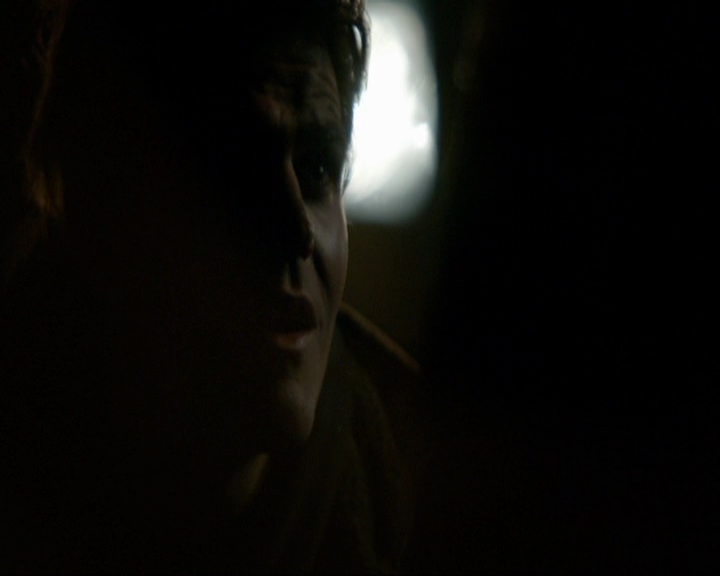 VampireDiariesWorld-dot-nl_7x17IWentToTheWoods0343.jpg