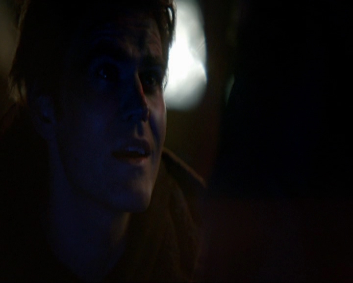 VampireDiariesWorld-dot-nl_7x17IWentToTheWoods0344.jpg