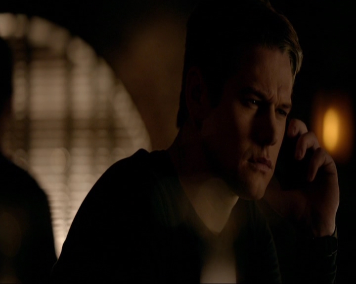 VampireDiariesWorld-dot-nl_7x17IWentToTheWoods0364.jpg