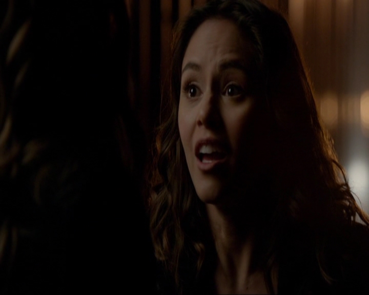 VampireDiariesWorld-dot-nl_7x17IWentToTheWoods0444.jpg