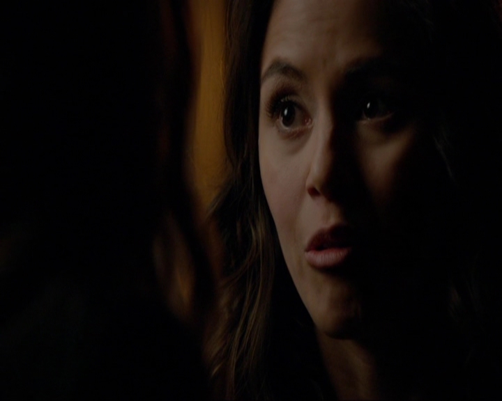 VampireDiariesWorld-dot-nl_7x17IWentToTheWoods0467.jpg