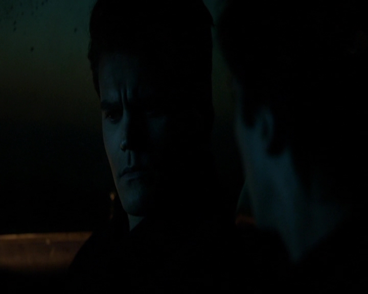 VampireDiariesWorld-dot-nl_7x17IWentToTheWoods0478.jpg