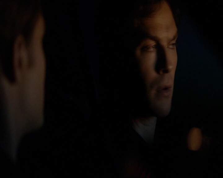 VampireDiariesWorld-dot-nl_7x17IWentToTheWoods0481.jpg