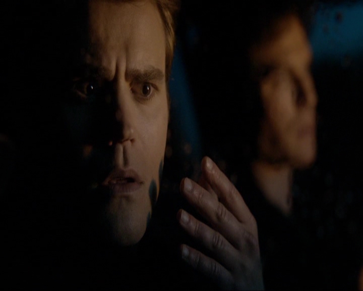 VampireDiariesWorld-dot-nl_7x17IWentToTheWoods0695.jpg