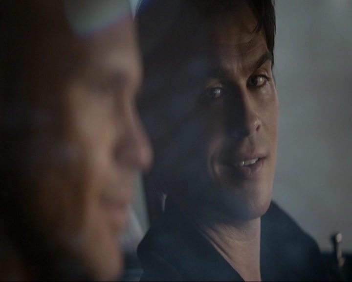 VampireDiariesWorld-dot-nl_7x18OnWayOrAnother0310.jpg