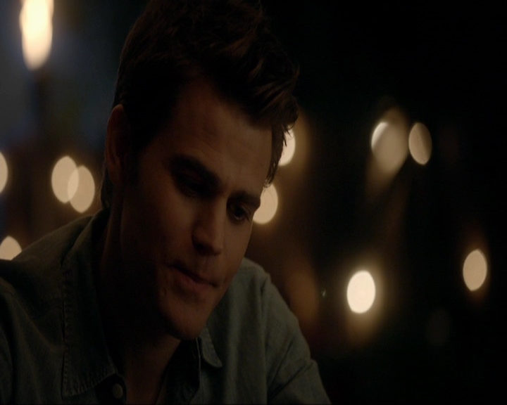 VampireDiariesWorld-dot-nl_7x18OnWayOrAnother0375.jpg