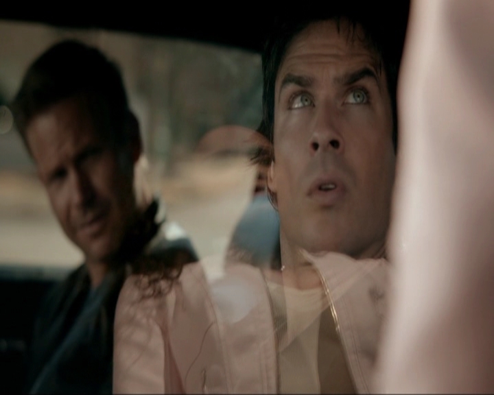 VampireDiariesWorld-dot-nl_7x18OnWayOrAnother0477.jpg