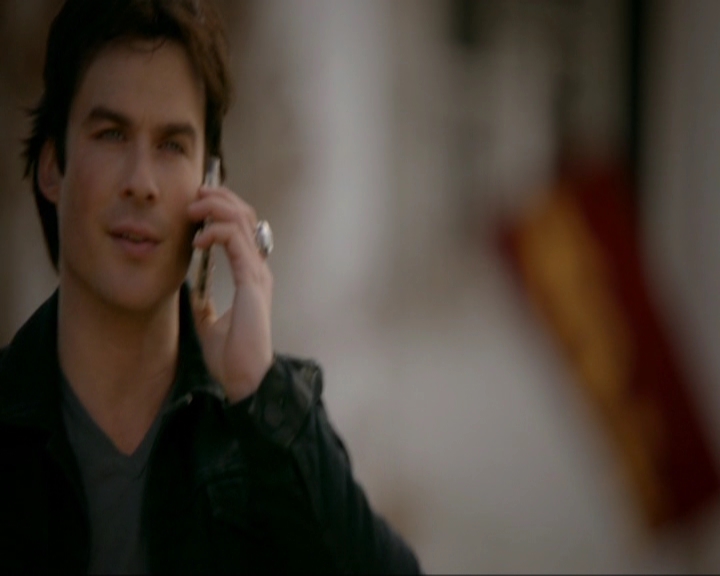 VampireDiariesWorld-dot-nl_7x18OnWayOrAnother0506.jpg