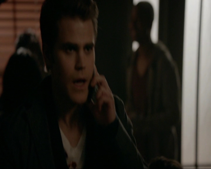 VampireDiariesWorld-dot-nl_7x18OnWayOrAnother0511.jpg