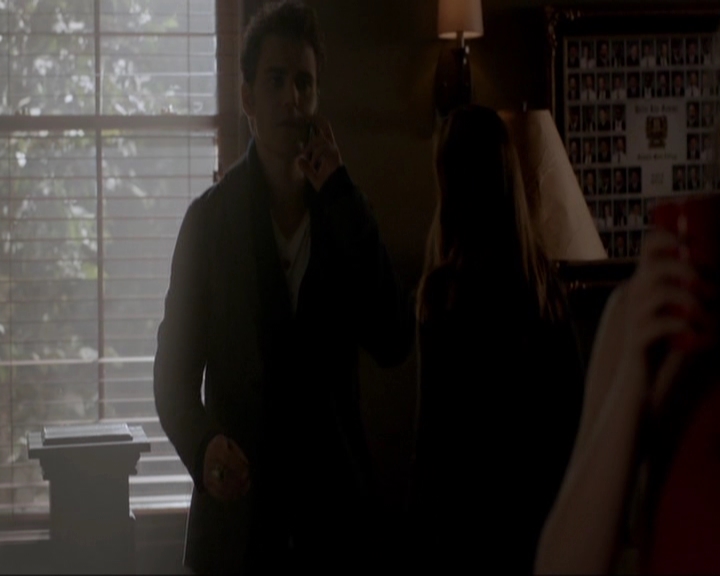 VampireDiariesWorld-dot-nl_7x18OnWayOrAnother0515.jpg