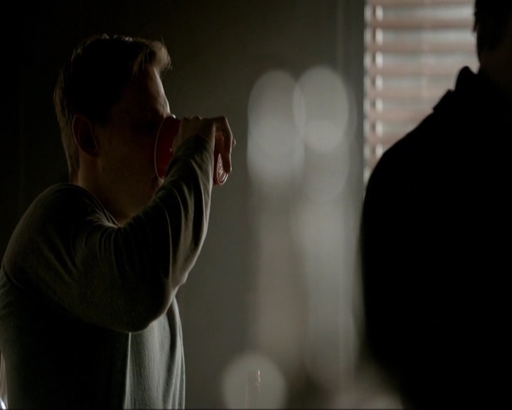 VampireDiariesWorld-dot-nl_7x18OnWayOrAnother0566.jpg