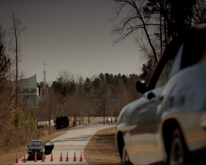 VampireDiariesWorld-dot-nl_7x18OnWayOrAnother0790.jpg