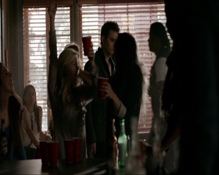 VampireDiariesWorld-dot-nl_7x18OnWayOrAnother0899.jpg