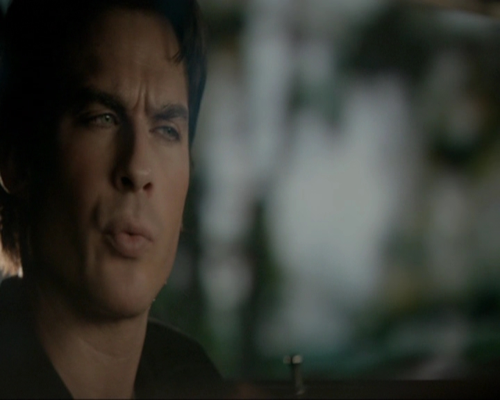 VampireDiariesWorld-dot-nl_7x18OnWayOrAnother0918.jpg