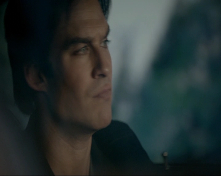 VampireDiariesWorld-dot-nl_7x18OnWayOrAnother0934.jpg