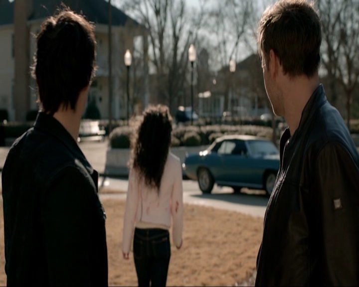 VampireDiariesWorld-dot-nl_7x18OnWayOrAnother1061.jpg