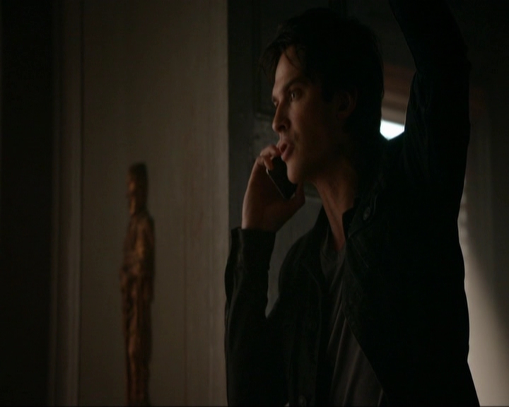 VampireDiariesWorld-dot-nl_7x18OnWayOrAnother1128.jpg