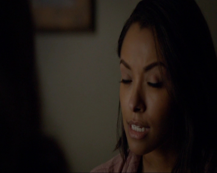 VampireDiariesWorld-dot-nl_7x18OnWayOrAnother1483.jpg