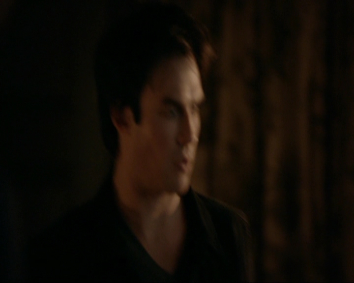 VampireDiariesWorld-dot-nl_7x18OnWayOrAnother1550.jpg