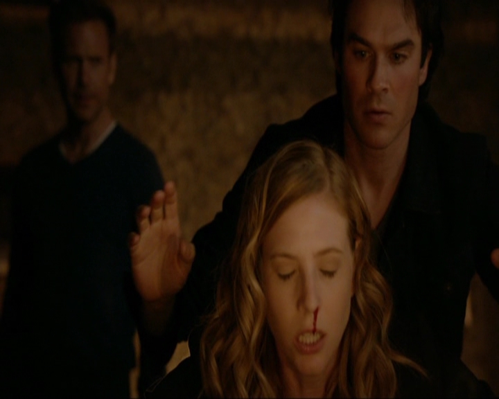 VampireDiariesWorld-dot-nl_7x18OnWayOrAnother1746.jpg