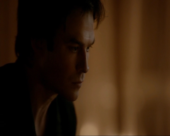 VampireDiariesWorld-dot-nl_7x18OnWayOrAnother1756.jpg