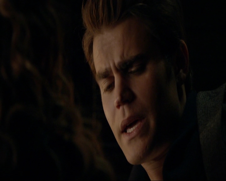 VampireDiariesWorld-dot-nl_7x18OnWayOrAnother1809.jpg