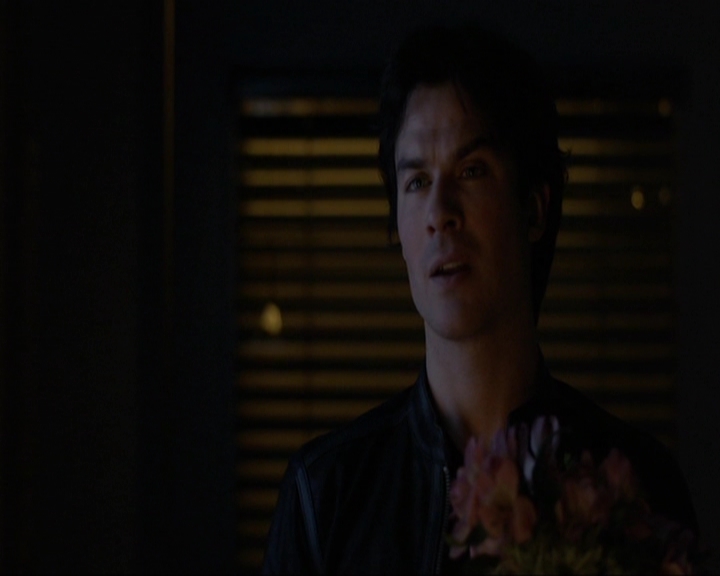 VampireDiariesWorld-dot-nl_7x19SomebodyThatIUsedtoKnow0161.jpg