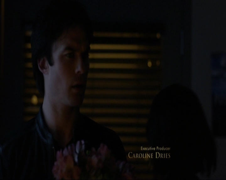 VampireDiariesWorld-dot-nl_7x19SomebodyThatIUsedtoKnow0180.jpg