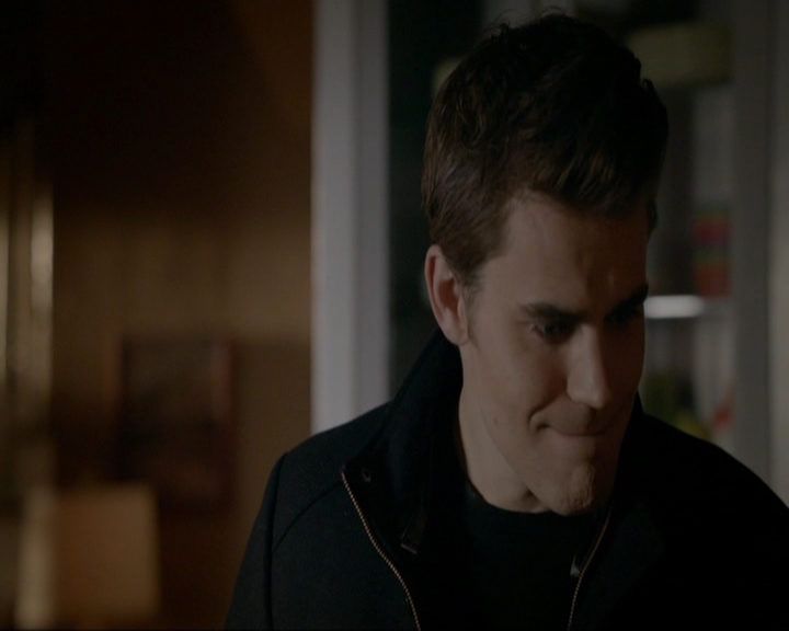 VampireDiariesWorld-dot-nl_7x19SomebodyThatIUsedtoKnow0783.jpg