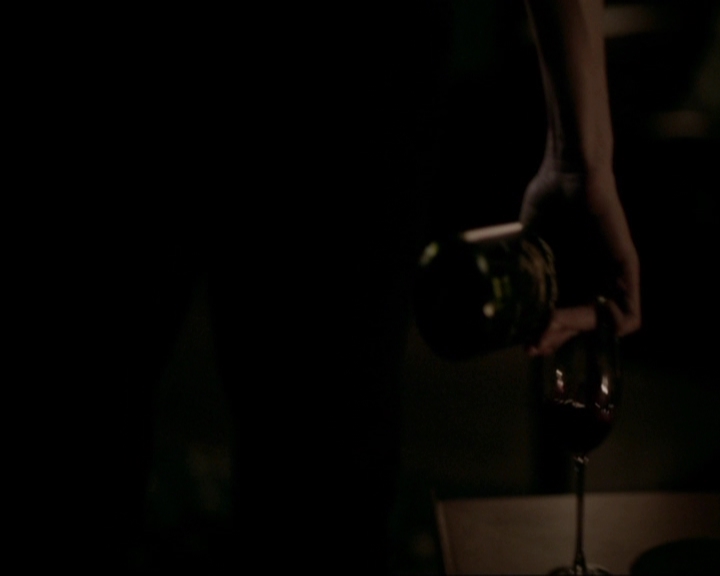 VampireDiariesWorld-dot-nl_7x19SomebodyThatIUsedtoKnow0955.jpg