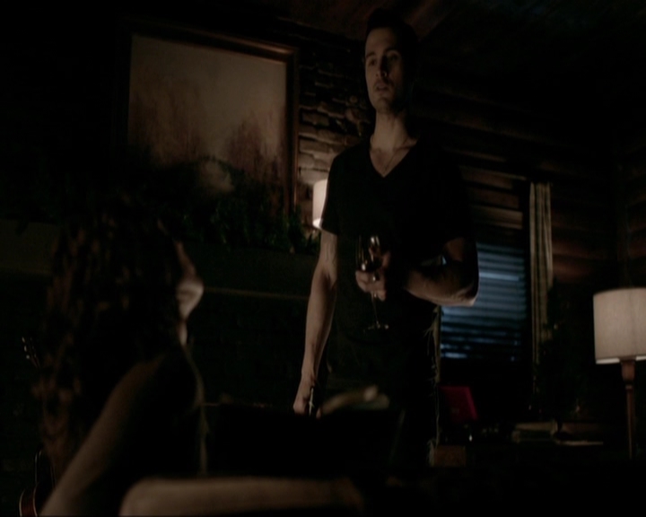 VampireDiariesWorld-dot-nl_7x19SomebodyThatIUsedtoKnow0961.jpg