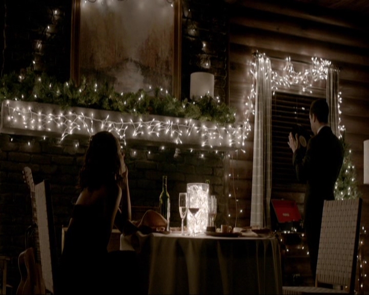 VampireDiariesWorld-dot-nl_7x19SomebodyThatIUsedtoKnow1012.jpg