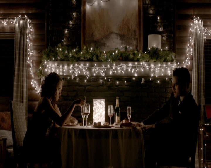 VampireDiariesWorld-dot-nl_7x19SomebodyThatIUsedtoKnow1047.jpg