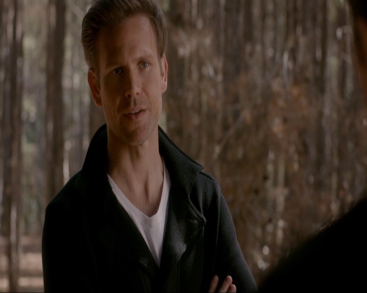 VampireDiariesWorld-dot-nl_7x19SomebodyThatIUsedtoKnow2049.jpg