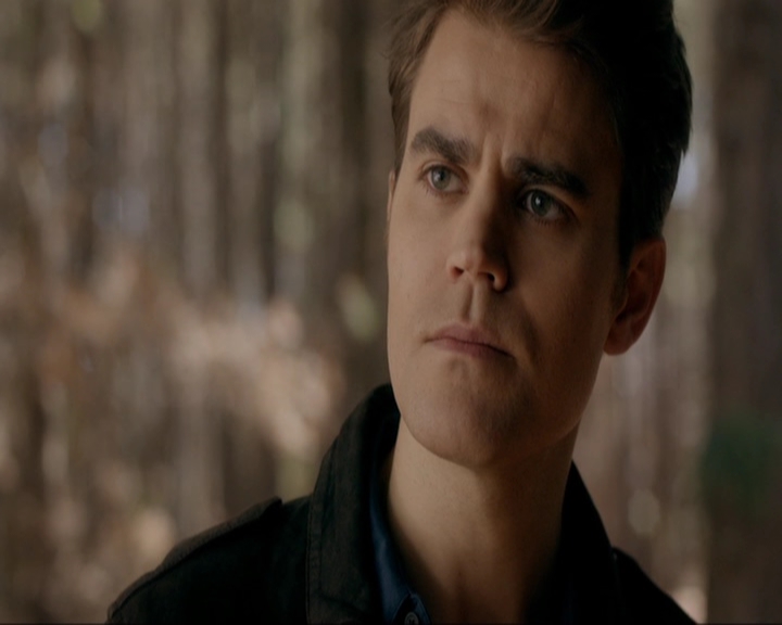 VampireDiariesWorld-dot-nl_7x19SomebodyThatIUsedtoKnow2115.jpg