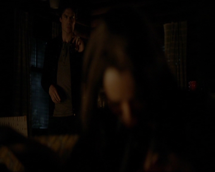 VampireDiariesWorld-dot-nl_7x19SomebodyThatIUsedtoKnow2167.jpg