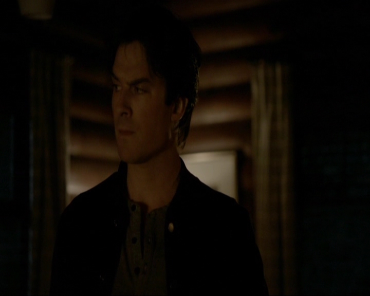 VampireDiariesWorld-dot-nl_7x19SomebodyThatIUsedtoKnow2172.jpg