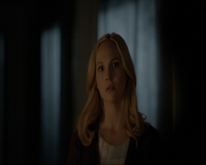 VampireDiariesWorld-dot-nl_7x19SomebodyThatIUsedtoKnow2206.jpg